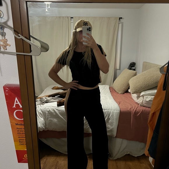 HOUSE OF HARLOW set - Picture 13 of 14